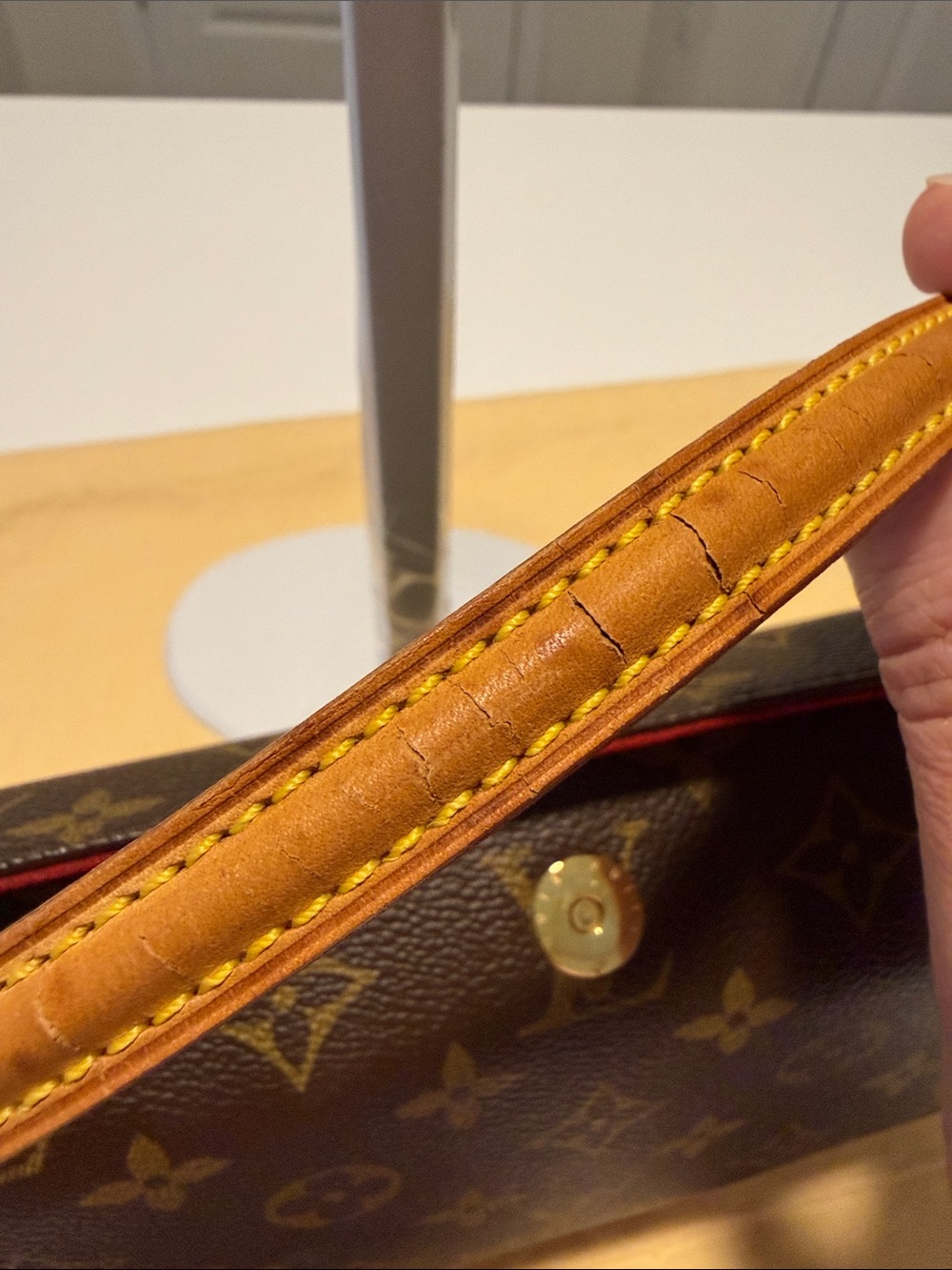 🌹VINTAGE RECITAL PURSE Louis Vuitton - Picture 14 of 17